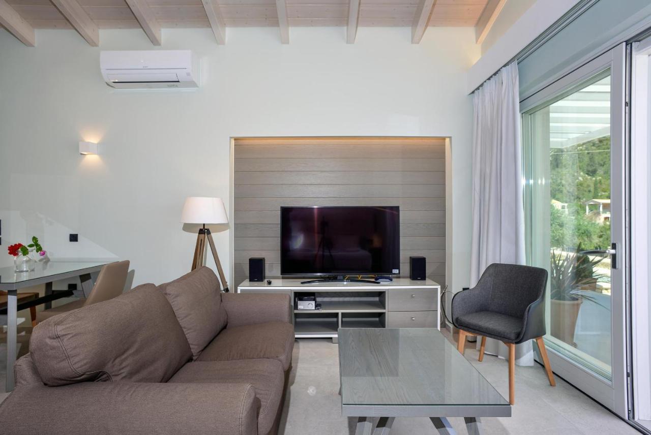 Paxos Luxury Living Junior Suites Γάιος Εξωτερικό φωτογραφία